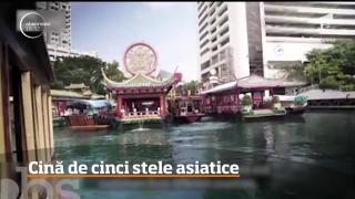 Cel mai mare restaurant plutitor din lume este în Hong Kong