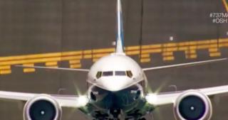 Avertisment de la Boeing. Un senzor de pe avionul 737 MAX 8 poate duce la un picaj agresiv