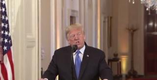 Donald Trump s-a războit în direct cu un reporter CNN: "Eşti un om necioplit, îngrozitor!"
