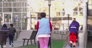 Situaţie scandaloasă în spitalul judeţean Braşov. Angajaţii nu respectă normele minime de igienă