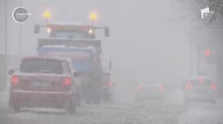 Meteorologii anunță risc de freezing rain marți noapte. Urmează o lună cu vreme de iarnă