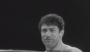 Vedetele de la Hollywood, transformări şocante pentru roluri celebre