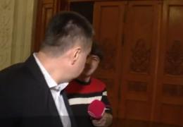 Testul cetăţeniei i-a scos din minţi pe parlamentari. Aleşii "au picat" cu brio examenul despre România