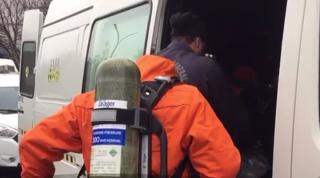 Zeci de oameni evacuați din Universitatea de Petrol și Gaze, după ce au simțit că amețesc