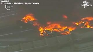 Accident violent pe podul simbol al New York-ului, Brooklyn Bridge