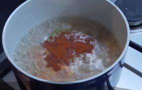 Postul poate să îngrașe. Care este avertismentul specialiştilor