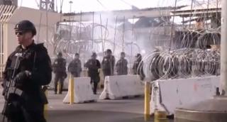 Criză umanitară la granița SUA cu Mexic. Peste 6.000 de migranţi şi-au ridicat o tabără temporară