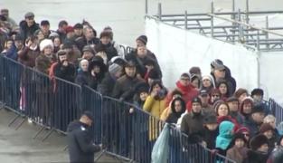 Catedrala Mântuirii Neamului, deschisă până vineri. Mii de credincioşi au trecut pragul altarului