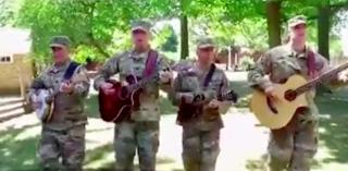 Câţiva soldaţi americani au înfiinţat o trupă care susţine concerte caritabile în toată lumea