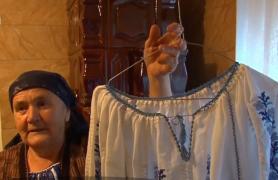 Afacerile cu ii și costume populare au înflorit în perioada Centenarului