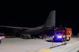 Un copil de 4 ani din Satu Mare cu arsuri grave, după ce a căzut într-o oală fierbinte cu mâncare, transportat la spital de Forţele Aeriene