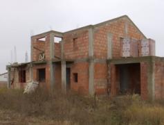 Ţepe imobiliare de milioane de euro. Tot mai mulţi români, victimele dezvoltatorilor