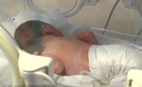 Scandalul bebeluşilor infectaţi în Maternitatea Giuleşti scoate la iveală probleme grave şi în alte spitale de copii