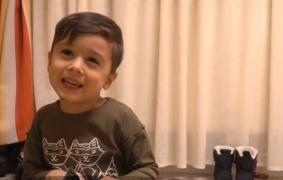 Milioane de copii îl așteaptă pe Moş Nicolae. Dulciuri, jucării, dar și nuiele pentru cei neascultători