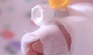 Numărul bebeluşilor infectaţi cu stafilococ auriu a ajuns la 30