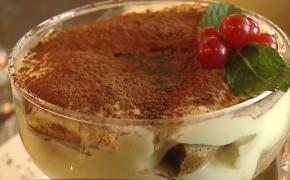 Google, cea mai bună carte de bucate. Românii caută rețete pentru paste, prăjituri dar și mămăliga sau colivă