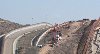 O fetiță din Guatemala a murit în detenție, la frontiera de sud a Statelor Unite