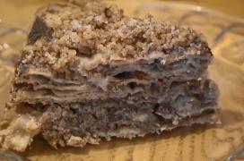 Desert românesc pe care de dispariție. Prăjitura tradiţională cu seminţe de cânepă se prepară doar în Moldova, de Crăciun