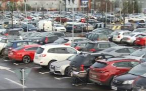 Capitala, blocată azi de bucureștenii care au mers la cumpărături