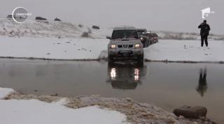 Caravană umanitară pentru familiile izolate din Munţii Buzăului, organizată de un club de off-road