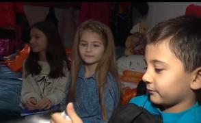 Moș Crăciun a venit și la o familie nevoiașă cu nouă copii, din București
