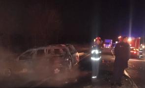 Accident rutier violent urmat de incendiu, în Constanța. Patru oameni au fost răniţi