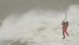 Salvare spectuloasă în Turcia, pe mare