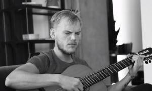 Averea lui Avicii, 25 de milioane de dolari, va fi moștenită de părinții săi