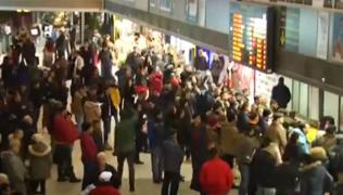 De sărbători, Diaspora se întoarce acasă. Aeroporturile sunt pline