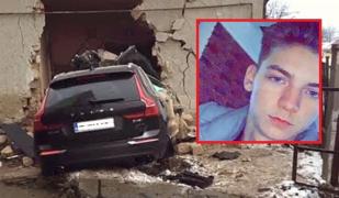 Ipoteză în cazul tânărului de 19 ani, mort după ce a intrat cu maşina într-o casă, la 200 km/h