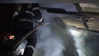 Bărbat din Ovidiu, găsit carbonizat după ce i-a luat foc casa