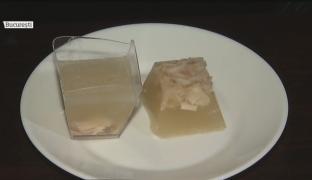 Rețeta de piftie de porc, reinventată pentru clienţii mai pretenţioşi