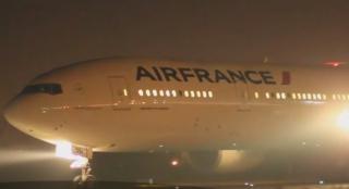 Aterizare de urgenţă pe Aeroportul Internaţional Henri Coandă