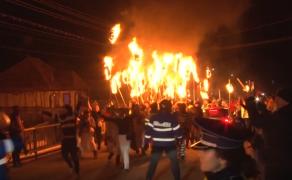 Tradiţie veche de o sută de ani în Oituz, pentru a alunga spiritele rele