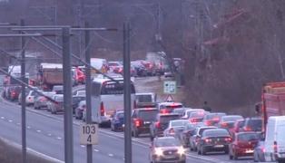 Cozi kilometrice pe Valea Prahovei, chiar și după sfârșitul vacanței de Sărbători