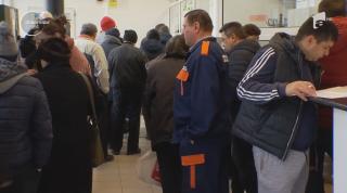 Cozile pentru impozitele la stat au reapărut la început de 2019