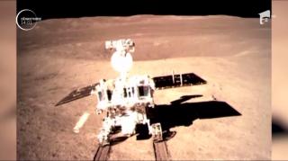 Imagini de pe partea întunecată a lunii, transmise de sonda chineză