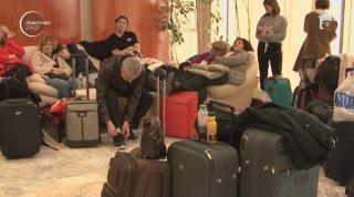 Momente tensionate cu pasagerii avionului de Grecia deviat pe Aeroportul din Timișoara