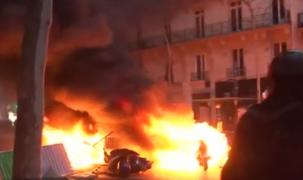 O nouă seară de proteste antiguvernamentale în Franţa. Zeci de mii de oameni au ieşit în stradă