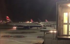 Aeroportul Heathrow, blocat timp de o oră în urma unui atac cu drona