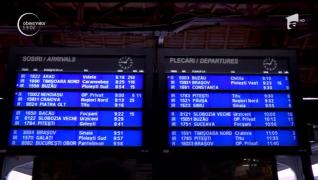 Cod galben de ninsori şi viscol în 12 judeţe. Traficul feroviar, dat peste cap