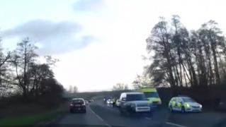 Prinţul Philip, la un pas de moarte. Maşina condusă de Ducele de Edinburgh s-a răsturnat în apropierea domeniului regal