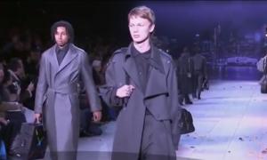 Creatorul de modă Virgil Abloh a prezentat o colecţie vestimentară dedicată lui Michael Jackson