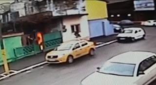 Bărbat din Constanţa, reţinut după ce ar fi incendiat un imobil din răzbunare