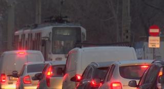 Pipera, cartierul marilor afaceri, se sufocă în trafic