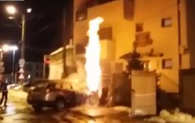 Pericol de explozie la o pensiune din Bacău, după ce un tânăr a intrat cu maşina într-o ţeavă de gaze
