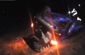 Doi tineri au fost ucişi de un şofer beat într-un accident teribil cu două autoturisme, pe DN 22