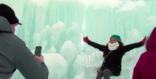 Castel de gheață în Statele Unite, deschis până când se va topi