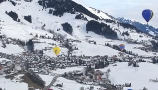 În Alpii Elvețieni are loc festivalul baloanelor cu aer cald