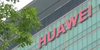 Statele Unite, acuzaţii oficiale împotriva gigantului Huawei şi a fiicei fondatorului companiei